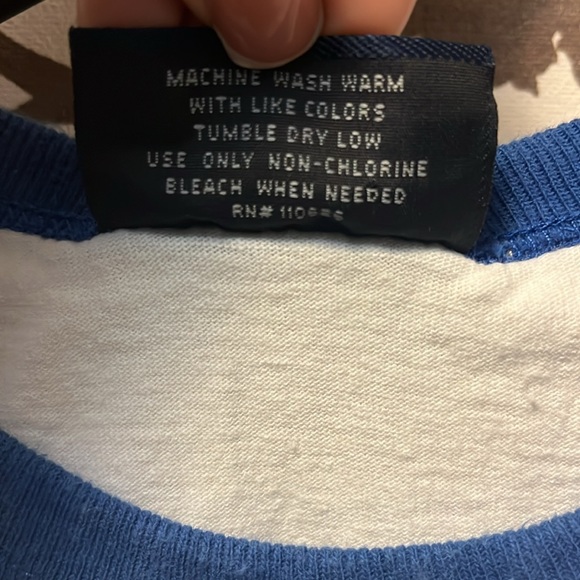 Aeropostale Size Small Men’s Graphic Print White & Royal Blue T-Shirt $25 - Picture 6 of 8